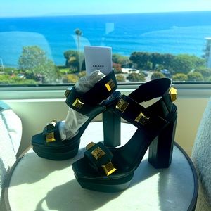 Brand New Gorgeous Balmain Paris Heels.